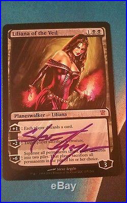 Foil Signed Liliana of The Veil (Innistrad LP)