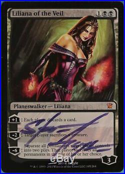 Liliana of the Veil FOIL Innistrad PLD Mythic Rare SIGNED CARD (103347) ABUGames